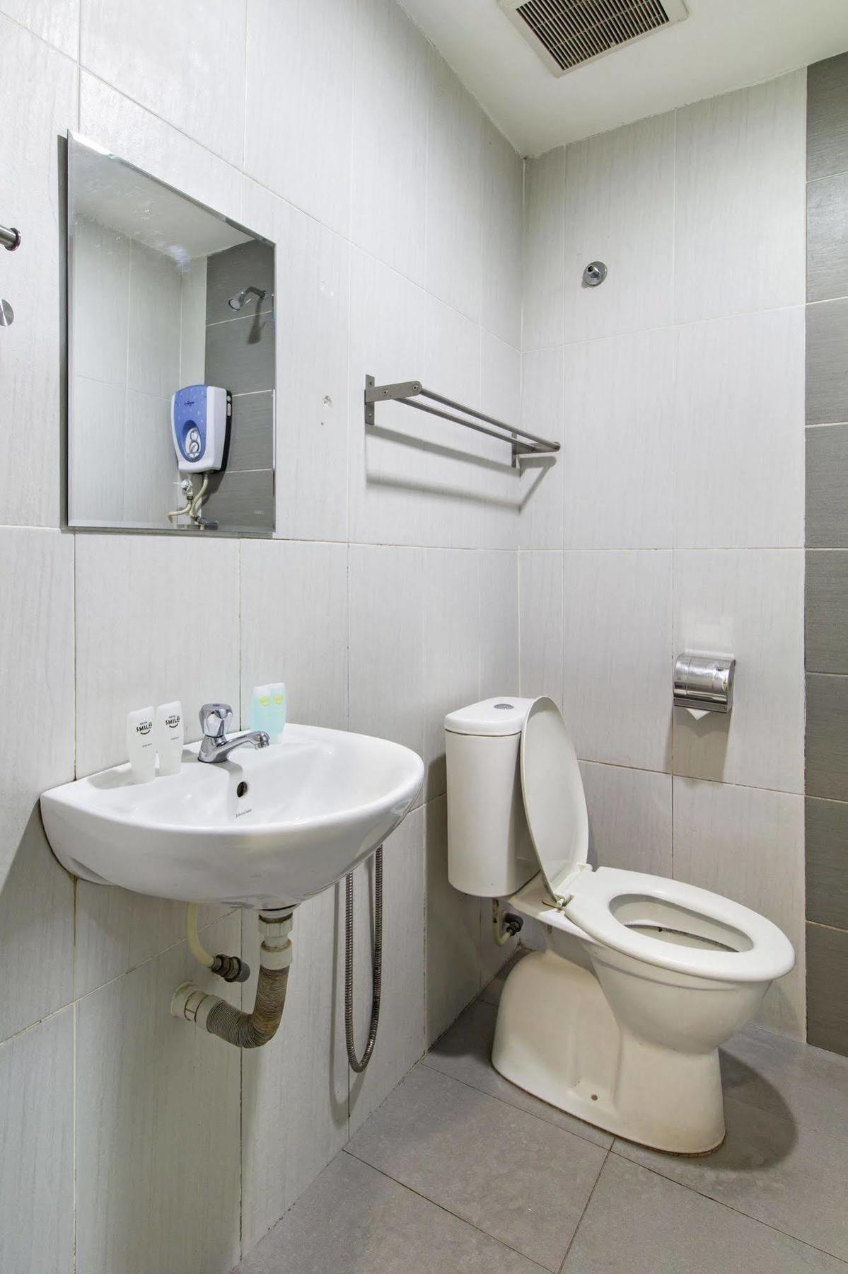 Smile Hotel Wangsa Maju Kuala Lumpur Kültér fotó